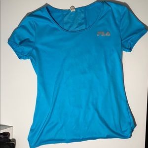 GIRLS athletic T-shirt (GENTLY USED)